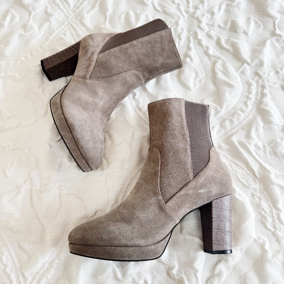 Donald Pliner Labell Platform Bootie Size 11M New - Picture 2 of 8